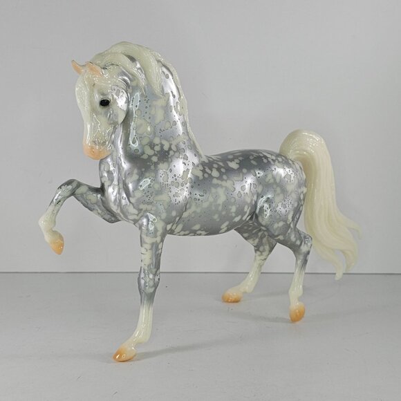 Breyerfest Celebration Model Horse 2014 Silver Filigree Sherman Morgan #711179 - Picture 2 of 9